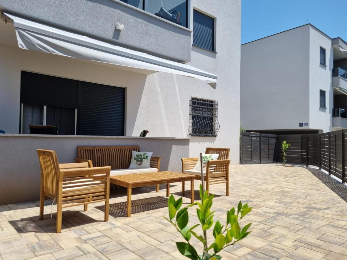 Blue Pearl Apartment ロゴズニッツァ エクステリア 写真