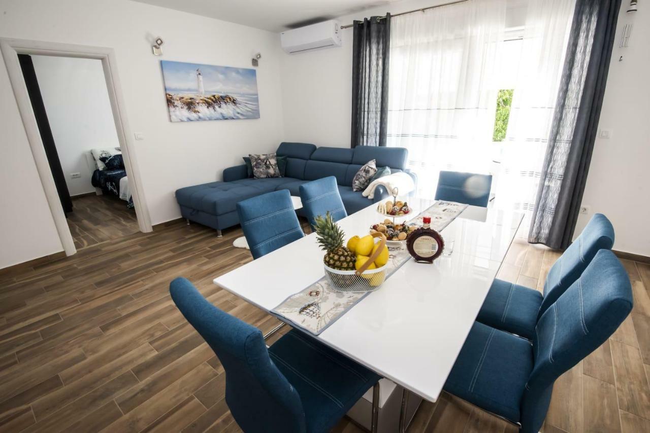 Blue Pearl Apartment ロゴズニッツァ エクステリア 写真